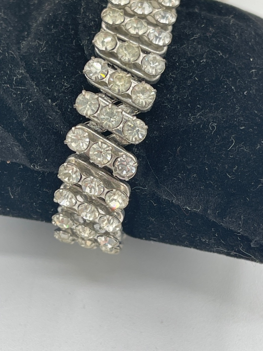 4.21.26-30 Vintage Accordion Silver Clear Rhinestones Bracelet - Picture 7 of 13